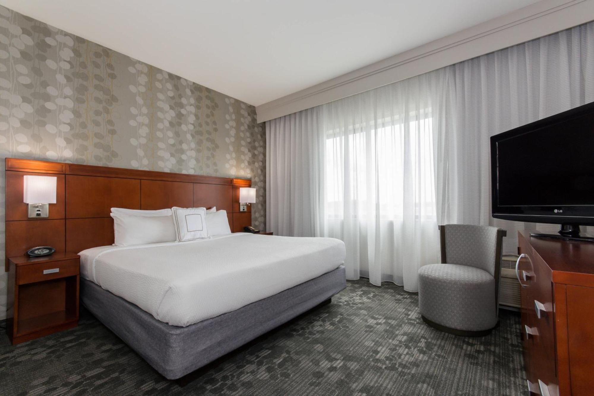 Courtyard Charlotte Concord Hotel Luaran gambar