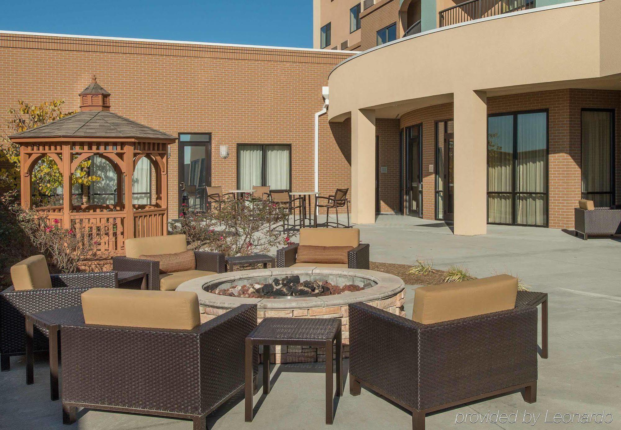 Courtyard Charlotte Concord Hotel Luaran gambar
